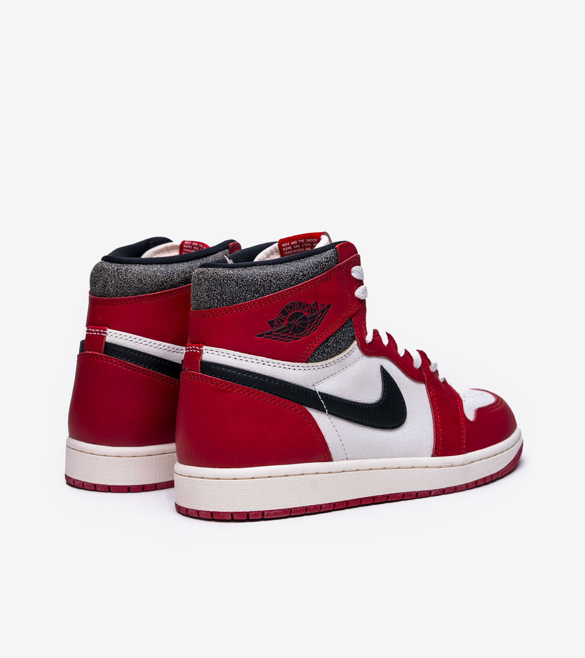 Air Jordan 1 Retro High OG — Chicago Lost and Found