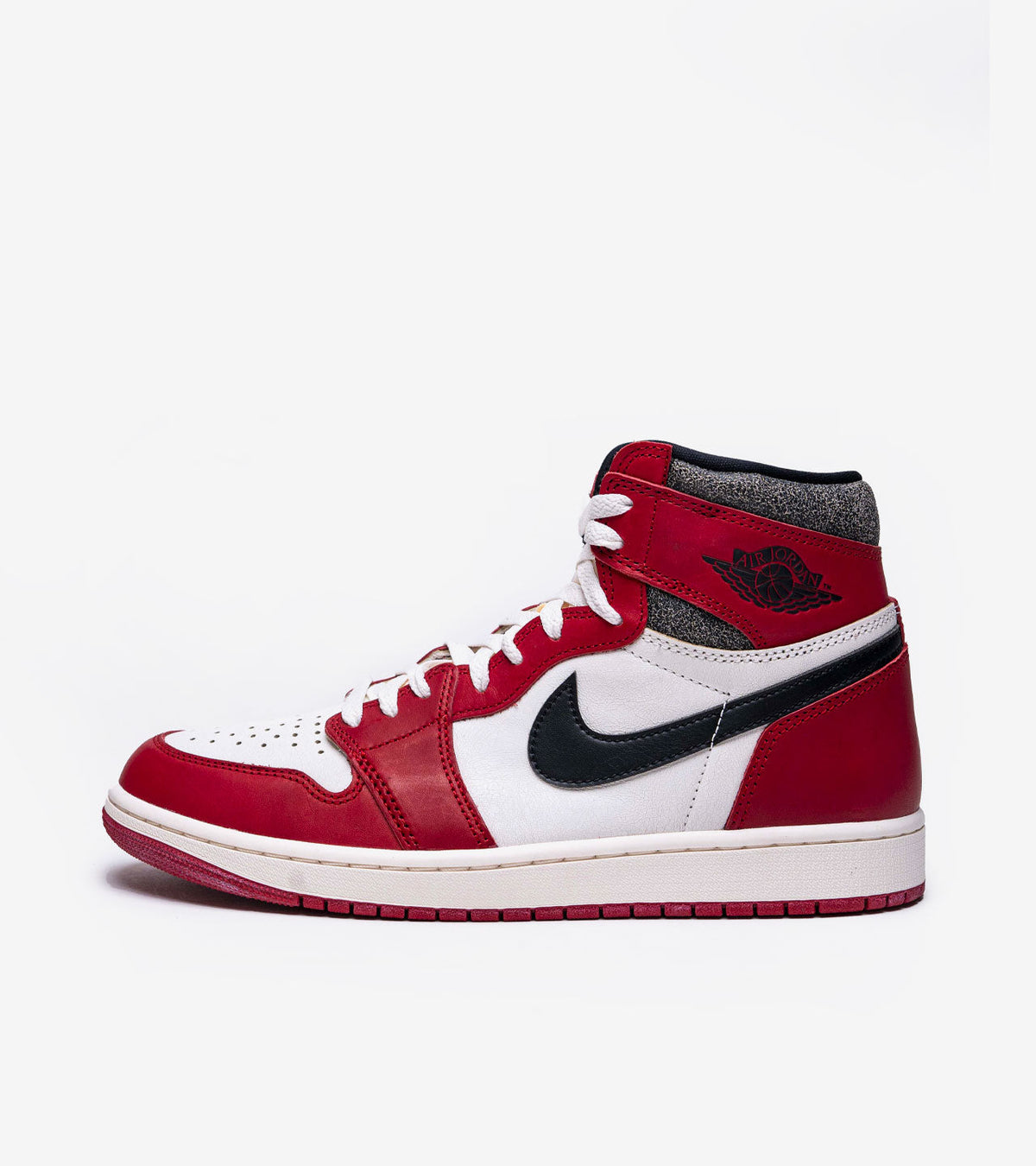 Air Jordan 1 Retro High OG — Chicago Lost and Found