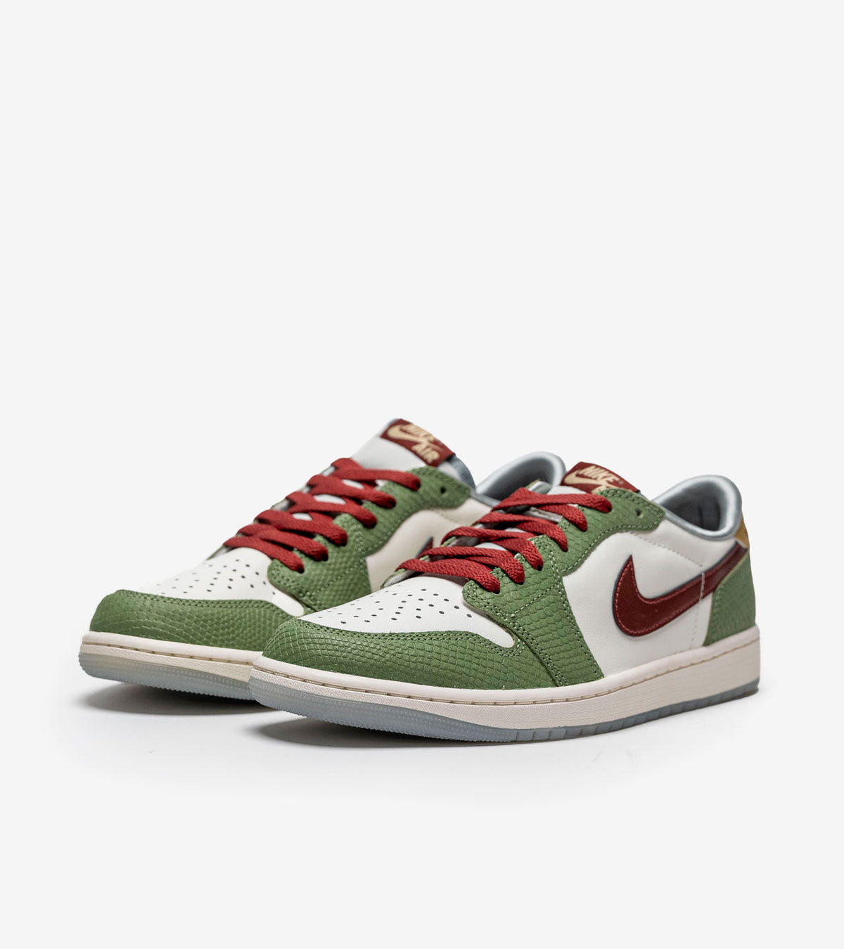 Air Jordan 1 Retro Low OG – Year of the Dragon (2024) | FN3727-100