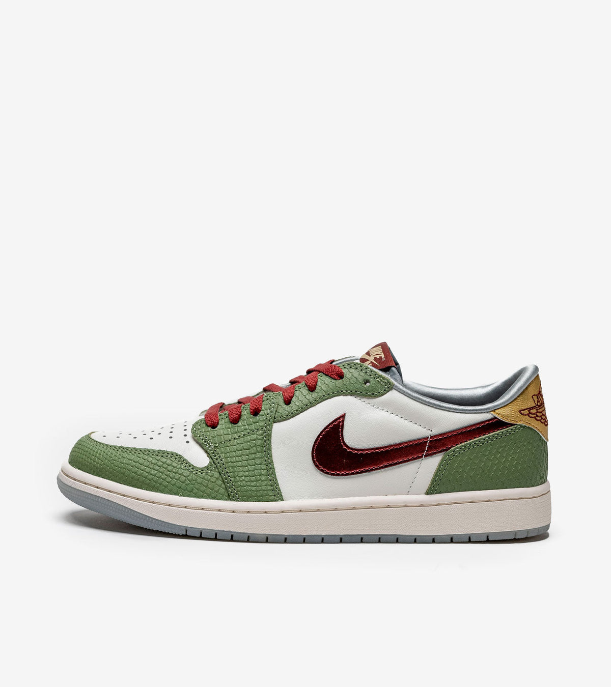 Air Jordan 1 Retro Low OG – Year of the Dragon (2024) | FN3727-100