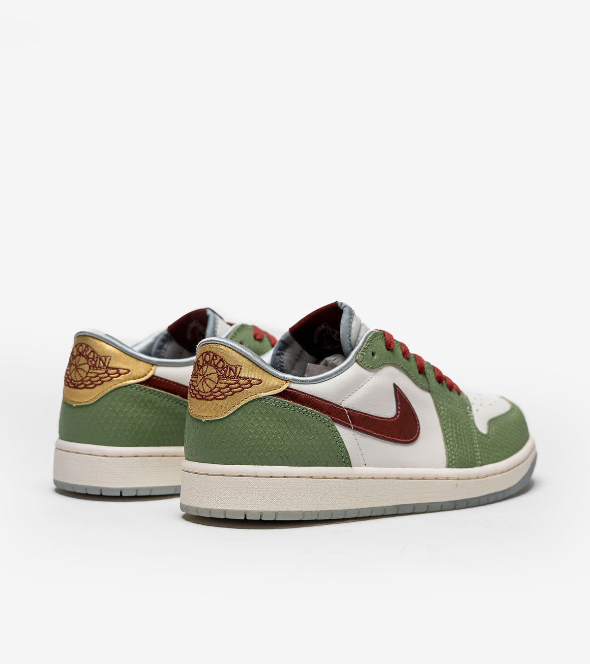 Air Jordan 1 Retro Low OG – Year of the Dragon (2024) | FN3727-100