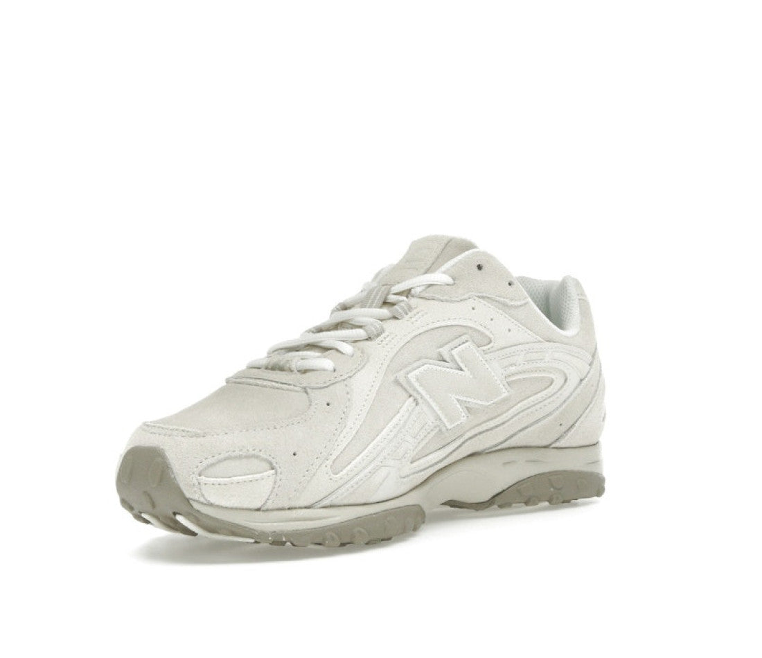 New Balance 204L Timberwolf — Sneaker Lifestyle Suède Cream & Beige (U204LMMC)
