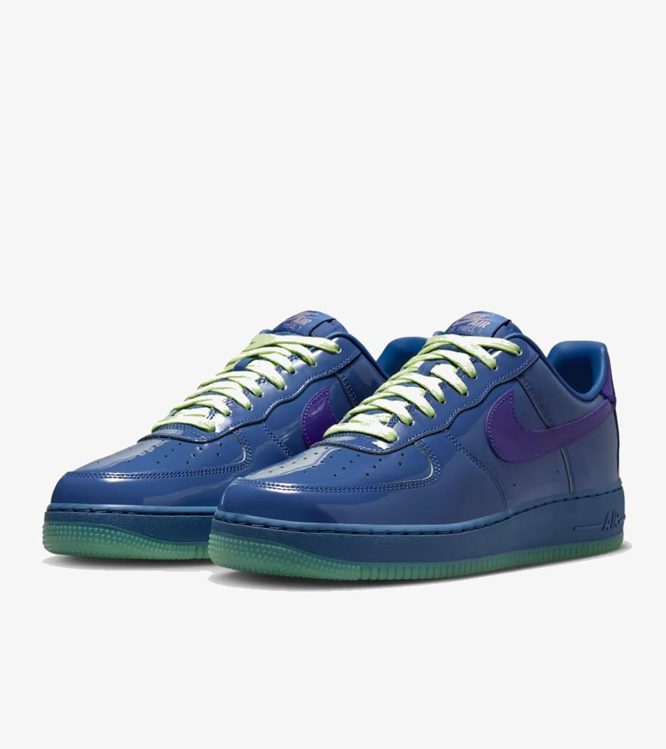 Nike Air Force 1 Low Patent Leather – Mystic Navy / Grape Ice – Moins de 200 €