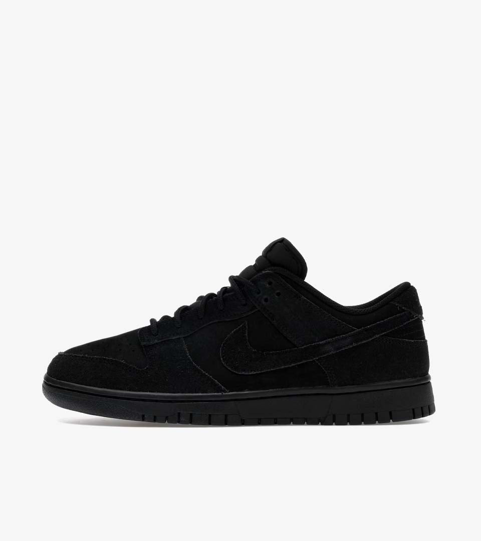 Nike Dunk Low SE « Triple Black » — Moins de 200€