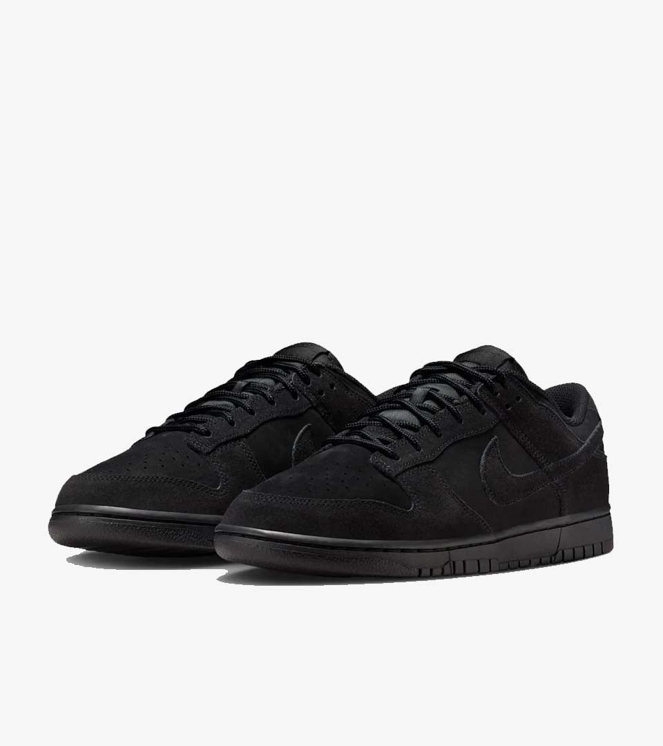 Nike Dunk Low SE « Triple Black » — Moins de 200€