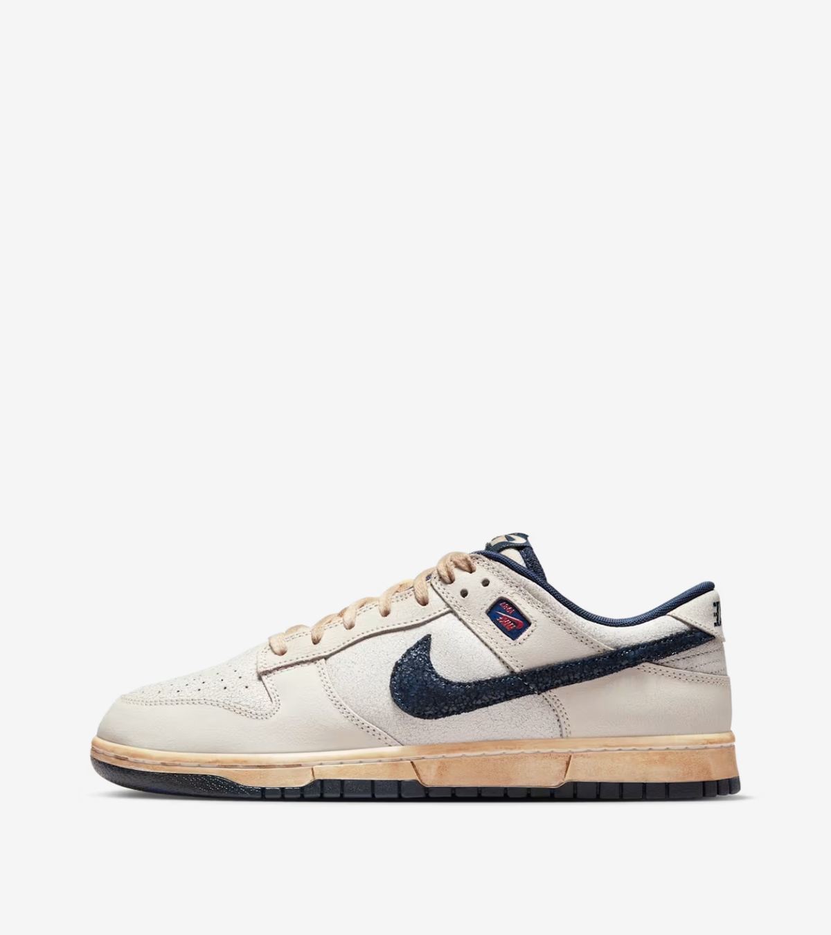 Nike Dunk Low x Stranger Things « Phantom » — Moins de 200€