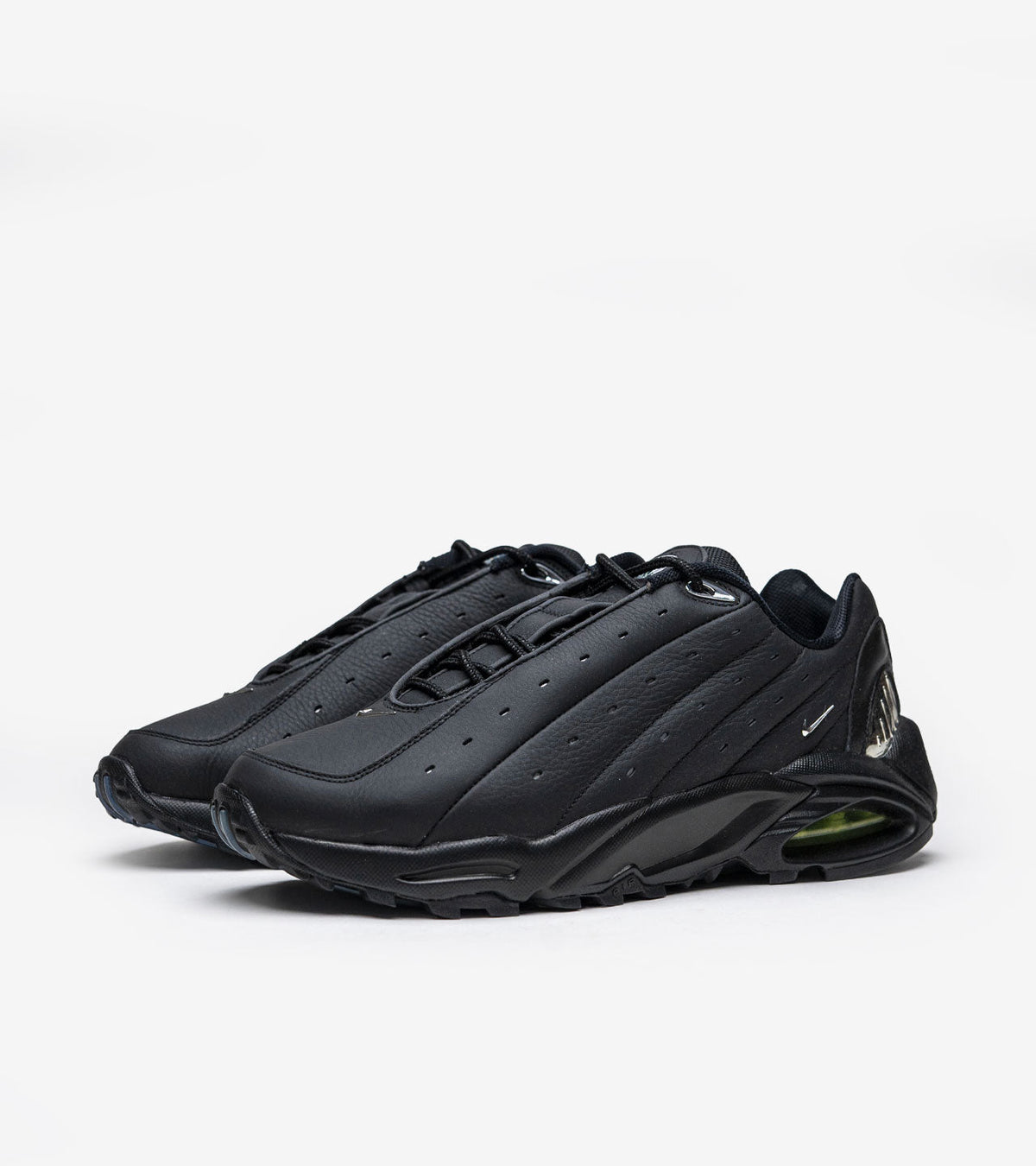 Nike Hot Step Air Terra NOCTA Triple Black — Moins de 200€