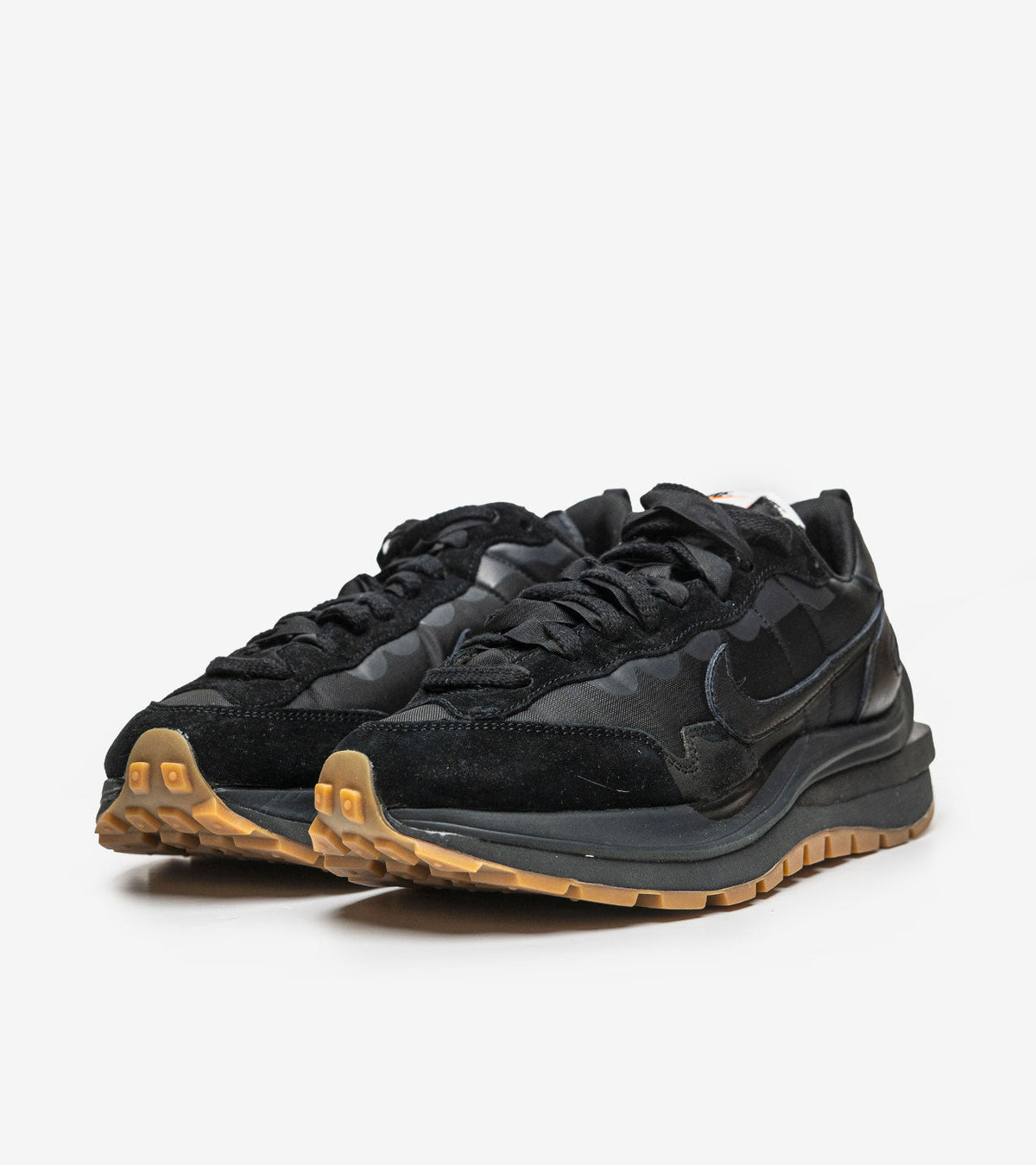 Nike Vaporwaffle x Sacai – Black Gum (DD1875-001)