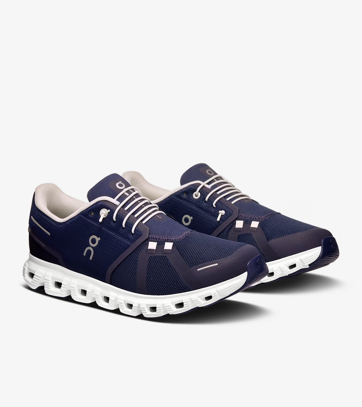 On Running Cloud 6 Midnight White – Sneaker lifestyle performance à moins de 200€