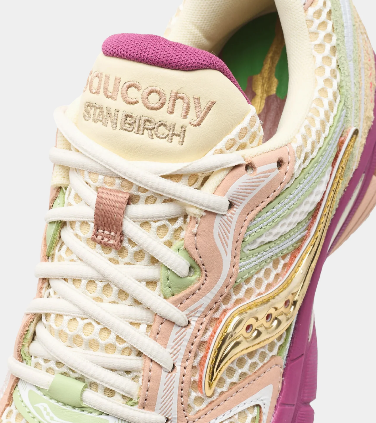 Saucony ProGrid Guide 7 × Stan Birch — Édition Limitée Stand Out