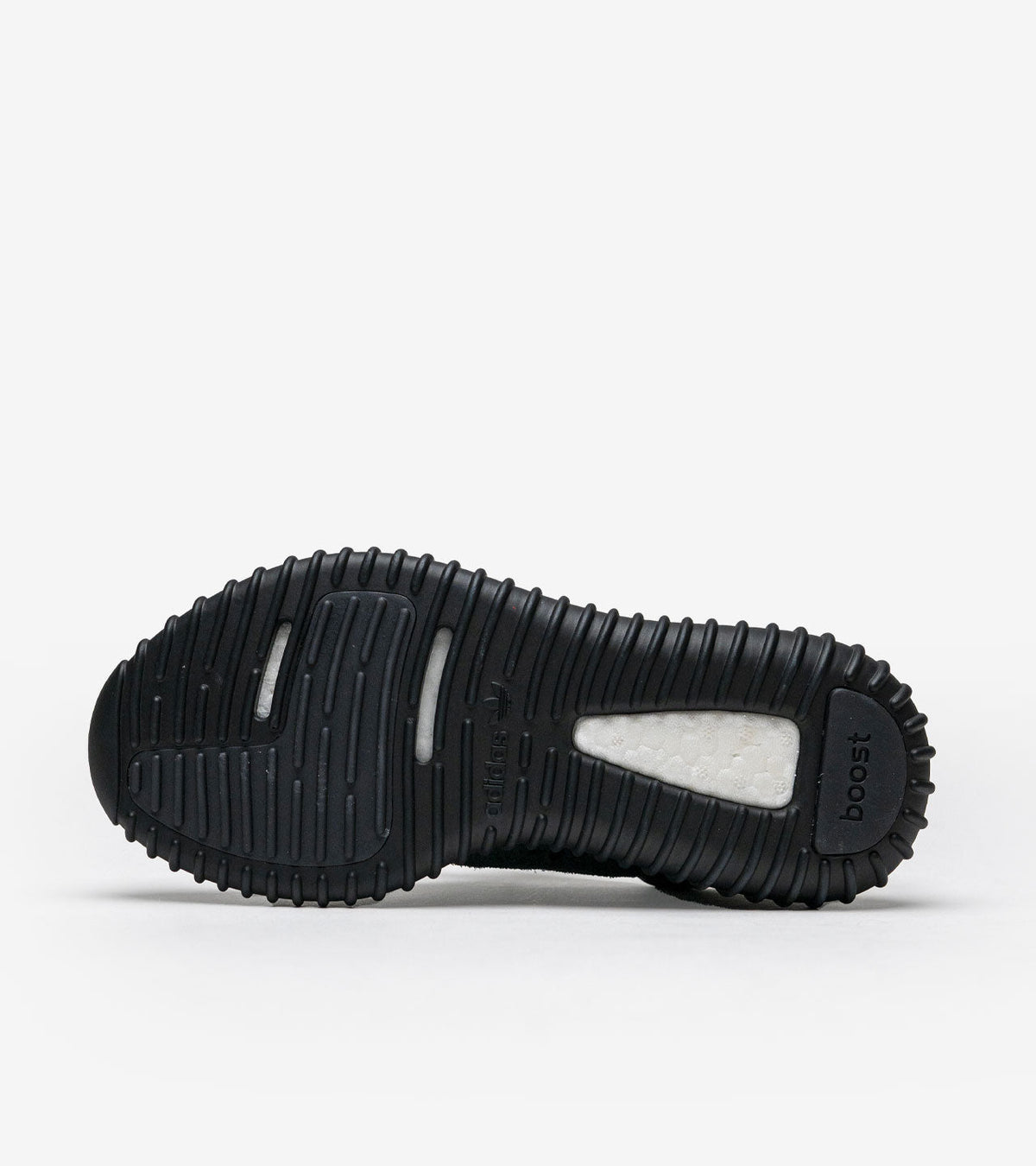 Adidas Yeezy Boost 350 V1 « Pirate Black » – Réédition 2023