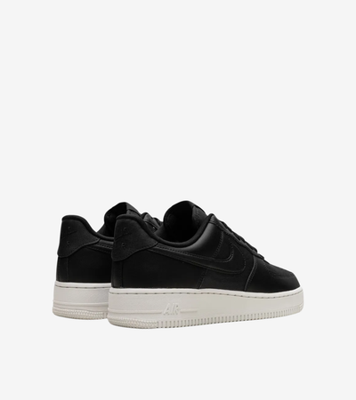 Nike Air Force 1 Pixel Low – Black / White (Femme)