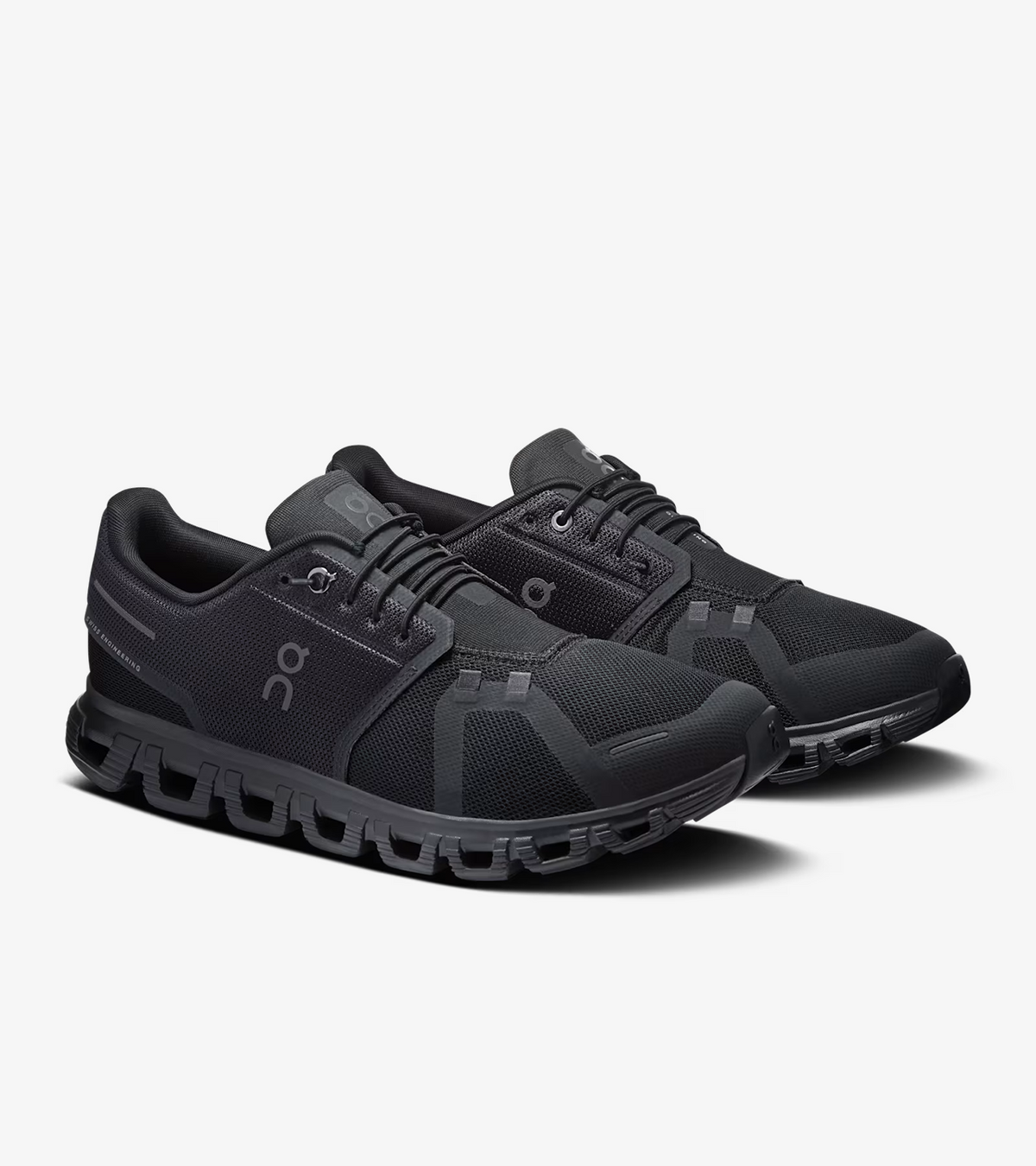 On Running Cloud 6 – Black / Eclipse