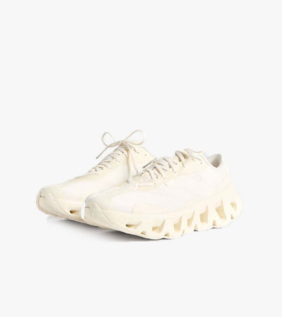 On Running Cloudtilt x Kith "Tofu" — Collaboration K-Tech 1